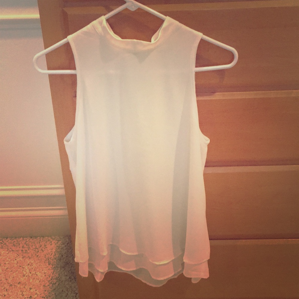 Noah White Tiered Tank Tunic Blouse